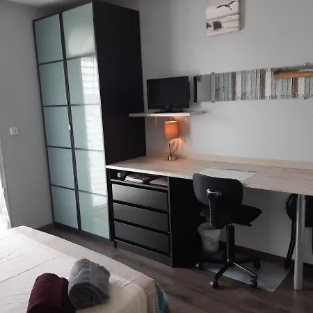 Suite privée au calme SdB,WC, Pdj Brax  Extérieur photo